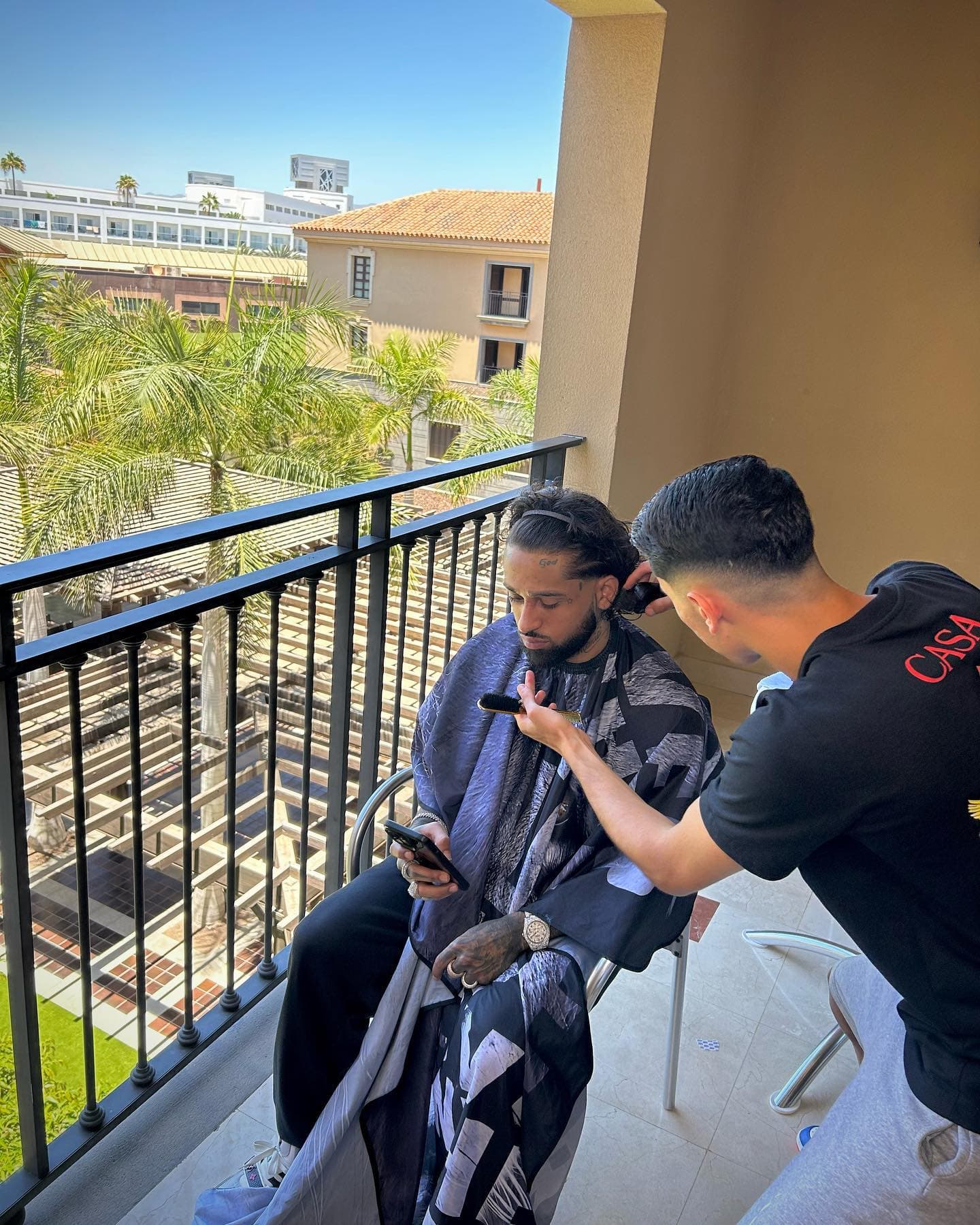 Ossama Kacha ha curato lo styling di Bryant Myers